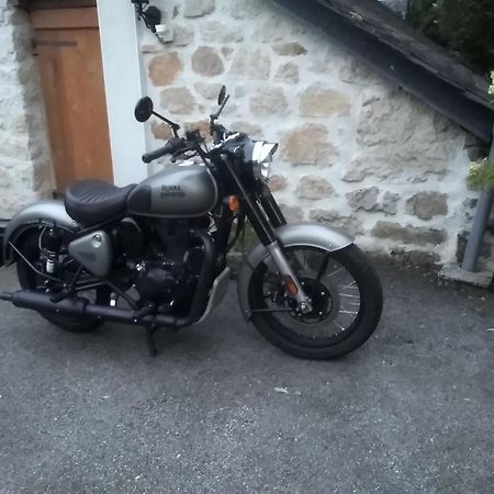 Largnac Le Relais Des Capucines Bed & Breakfast エクステリア 写真