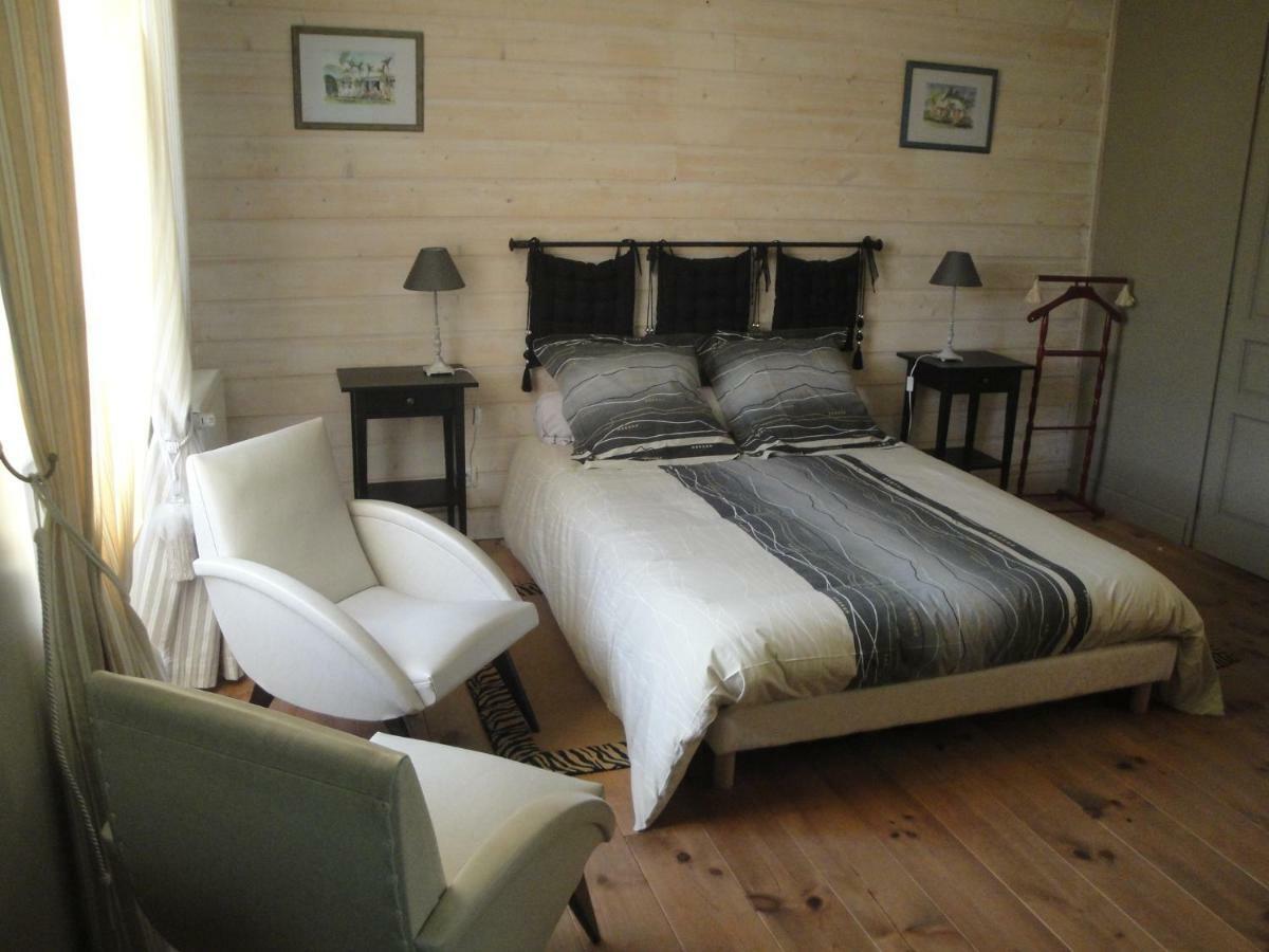 Largnac Le Relais Des Capucines Bed & Breakfast エクステリア 写真