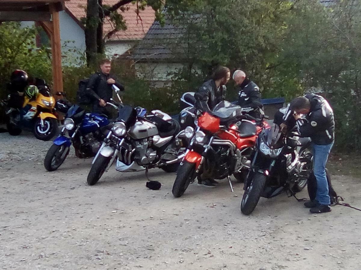 Largnac Le Relais Des Capucines Bed & Breakfast エクステリア 写真
