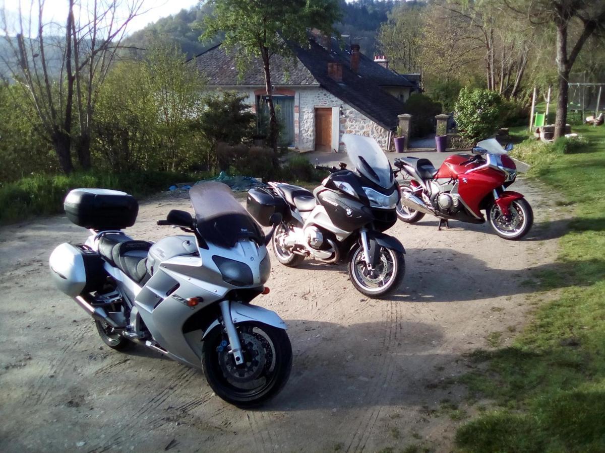 Largnac Le Relais Des Capucines Bed & Breakfast エクステリア 写真